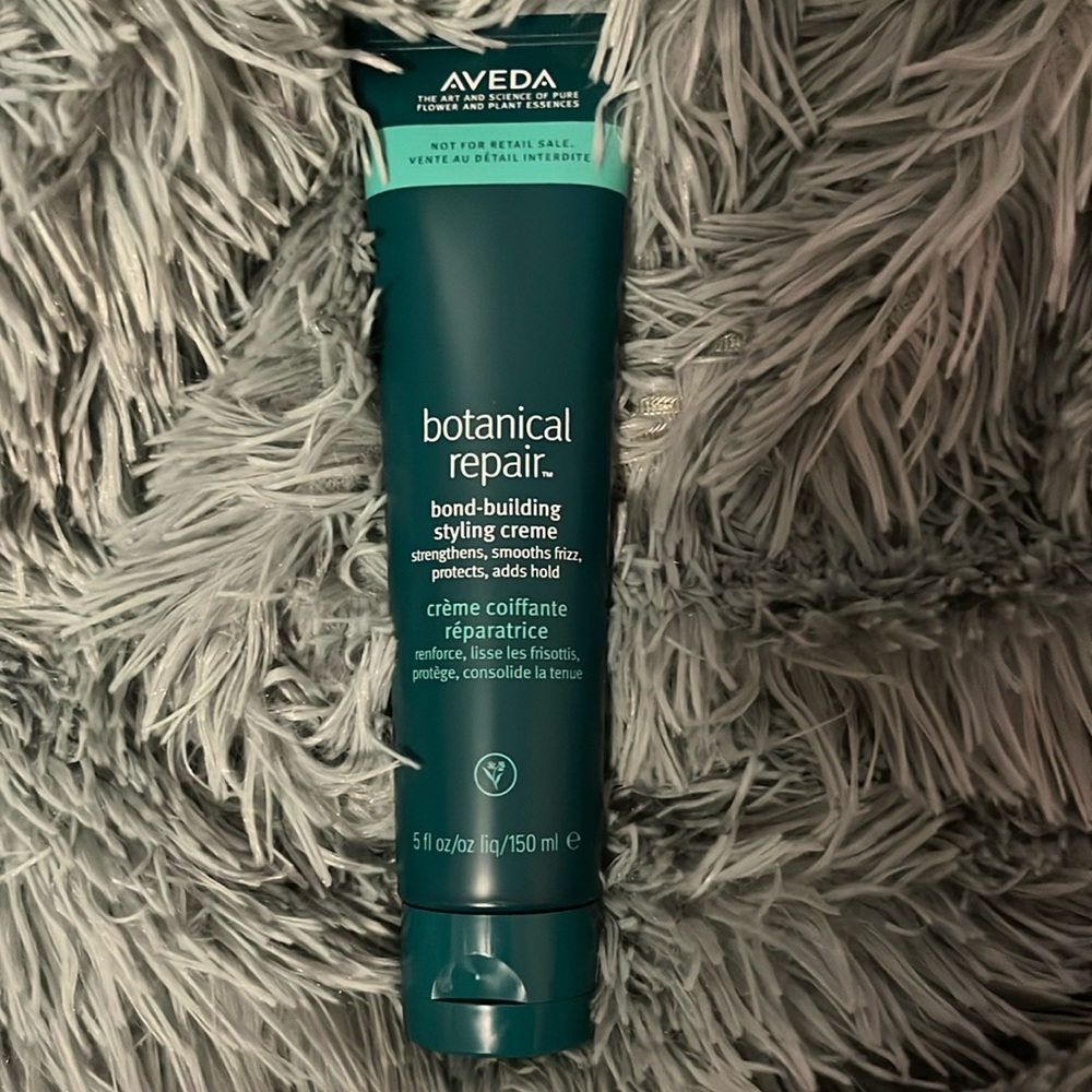 AVEDA BOTANICAL REPAIR BOND BUILDING STYLING CREME